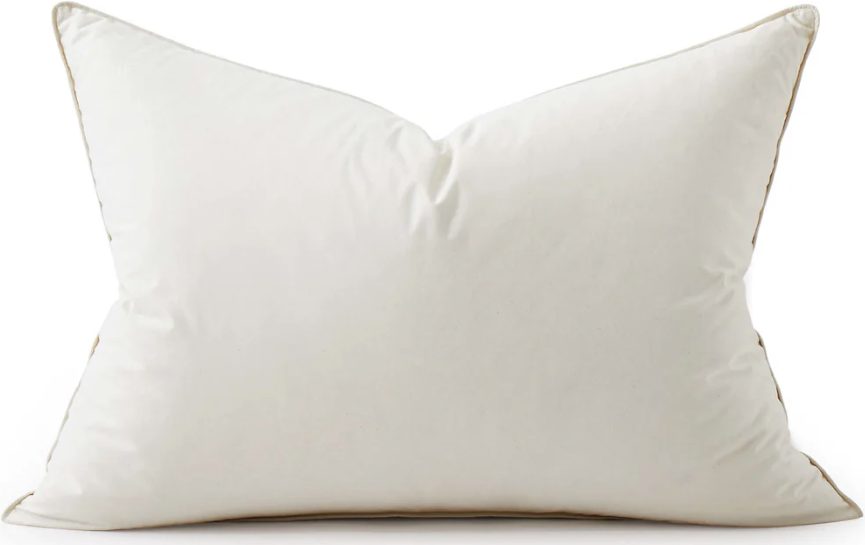 An ordinary flat pillow, seen from the side